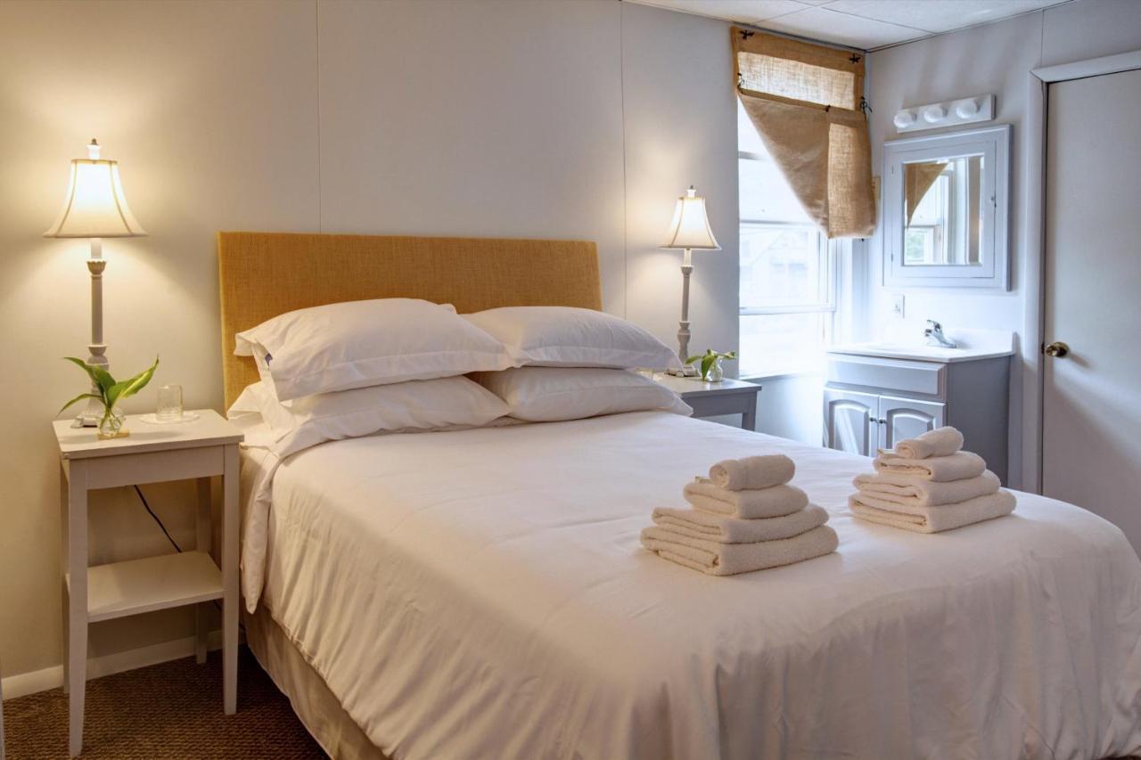 Pine Hill Arms Hotel 외부 사진